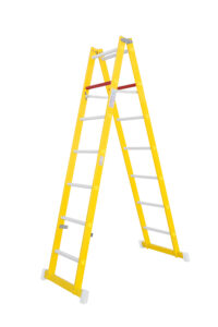 ESCALERA DE FIBRA TIJERA DE DOBLE SUBIDA