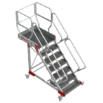 Escalera con plataforma y cuatro ruedas