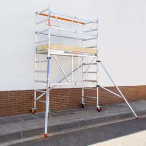 Andamio Plegable Aluminio 3.85 m de Altura de Trabajo con estabilizadores y rodapiés - Imagen 5